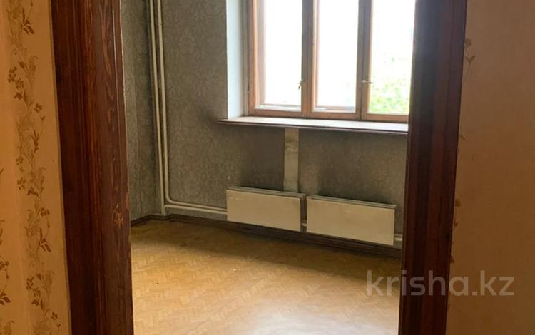 3-комнатная квартира · 70 м² · 5/9 этаж, мкр Жетысу-3 2 за 49.5 млн ₸ в Алматы, Ауэзовский р-н — фото 2