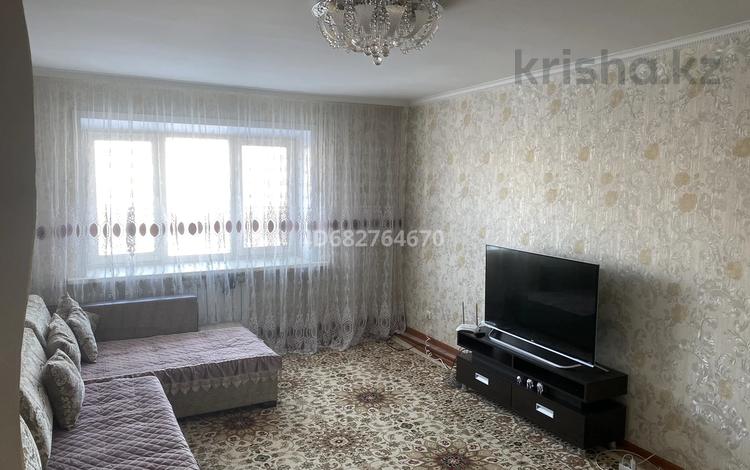 3-комнатная квартира, 75 м², 4/10 этаж, Казыбек би 36 за 38 млн 〒 в Усть-Каменогорске, Ульбинский — фото 2