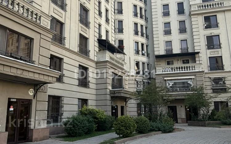 6-бөлмелі пәтер · 165 м² · 3/7 қабат, Мирас ш/а. 157, бағасы: 900 000 ₸ в Алматы, Бостандыкский р-н — фото 2