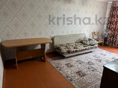 2-бөлмелі пәтер · 48 м² · 2/5 қабат, Жыбек жолы 34 — Агентства, бағасы: 16.7 млн ₸ в Шымкенте, Аль-Фарабийский р-н
