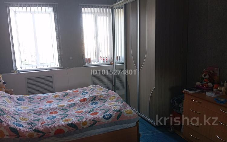 3-комнатная квартира · 67 м² · 1/2 этаж, Светлый 13 — Возле магазина светлый за 5.2 млн ₸ в  — фото 2