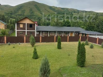 Отдельный дом · 7 комнат · 215 м² · 23 сот., Шосейная 7 за 135 млн 〒 в Горной Ульбинке