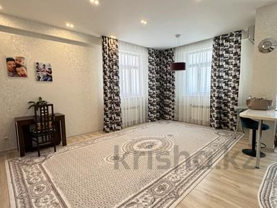 2-бөлмелі пәтер · 72.1 м² · 11/14 қабат, 17-ш/а., 17 мкрн 7, бағасы: 36 млн ₸ в Актау, 17-й мкр