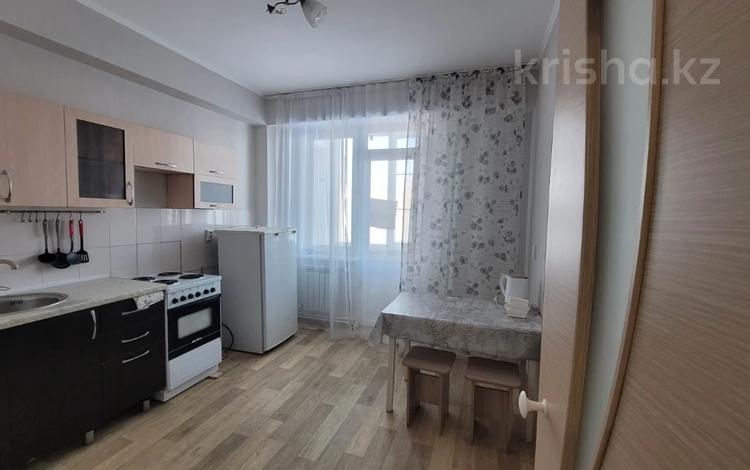 1-бөлмелі пәтер · 42 м² · 2/9 қабат, Есенберлина, бағасы: 18 млн ₸ в Усть-Каменогорске — фото 2