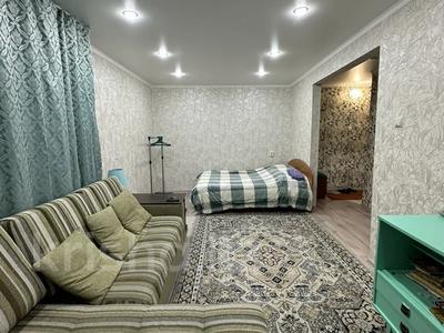 1-комнатная квартира, 32 м², 5/5 этаж посуточно, Гашека 13 за 10 000 〒 в Петропавловске