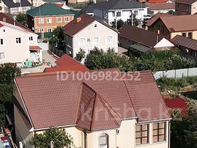 Отдельный дом · 7 комнат · 350 м² · 8 сот., мкр Жеруйык, Нуралы Ажигалиева — проспект Бейбарыса - ул Нуралы Ажигалиева за 120 млн 〒 в Атырау
