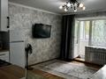 2-комнатная квартира · 40 м² · 1/5 этаж, Мухита 80 — Ихсаново за 16 000 ₸ в Уральске, мкр Школьник