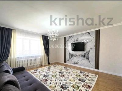 2-комнатная квартира, 64 м², 9/10 этаж помесячно, Касыма Аманжолова 32 — проспект Рахимжана Кошкарбаева за 270 000 〒 в Астане, Алматы р-н