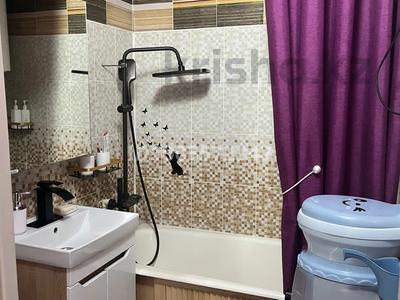 3-комнатная квартира · 45 м² · 4/5 этаж, Майкудук, Магнитогорская 45 — Напротив гимназии 95 за 13 млн ₸ в Караганде, Алихана Бокейханова р-н