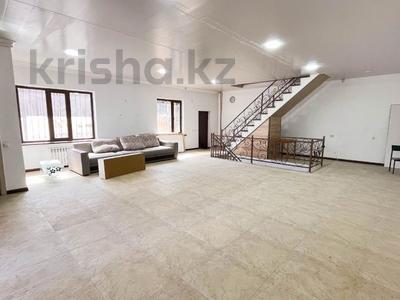 Отдельный дом · 4 комнаты · 200 м² · 7 сот., Гагарина 200 за 80 млн 〒 в Талдыкоргане