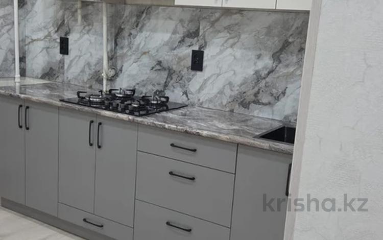 2-комнатная квартира · 54 м² · 1 этаж, Абая за 24 млн ₸ в Петропавловске — фото 2