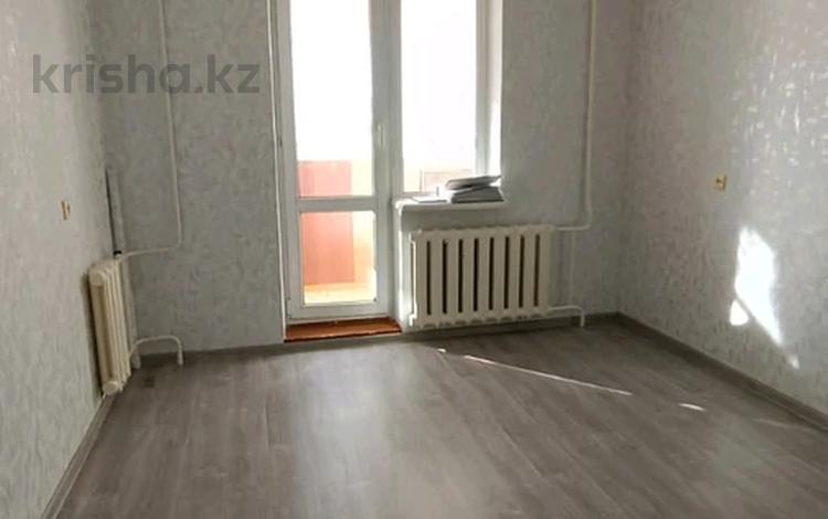 3-бөлмелі пәтер, 67 м², 6/6 қабат, Валиханова, бағасы: 24.4 млн 〒 в Петропавловске — фото 2