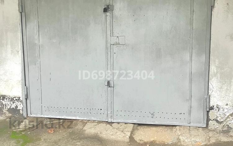 Гараж · 20 м² · мкр №5 58А — Абая/Утеген Батыра за 48 500 ₸ в Алматы, Ауэзовский р-н — фото 3