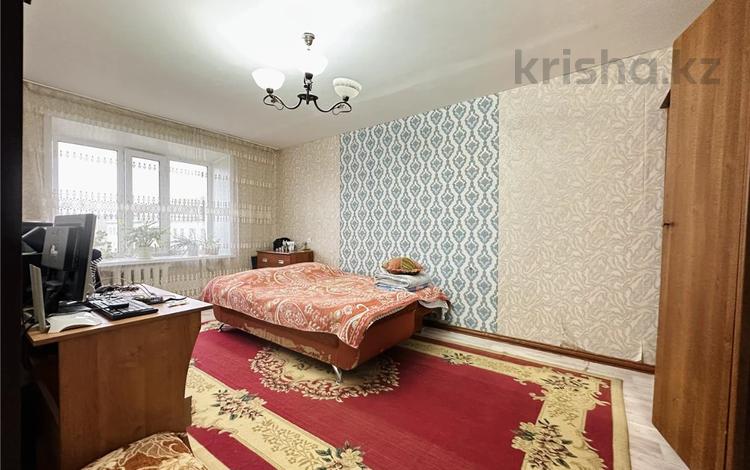 1-комнатная квартира, 35 м², 4/5 этаж, мкр Фёдоровка , Орлова 101