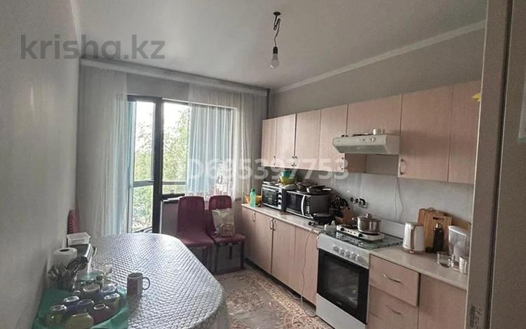 3-комнатная квартира · 68 м² · 5/10 этаж, Тянь-Шанская 7 за 63.5 млн ₸ в Алматы, Медеуский р-н — фото 3