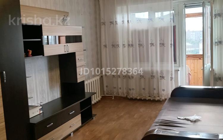 2-комнатная квартира · 42.5 м² · 5/5 этаж, 50 лет Октября за 11 млн ₸ в Рудном — фото 2