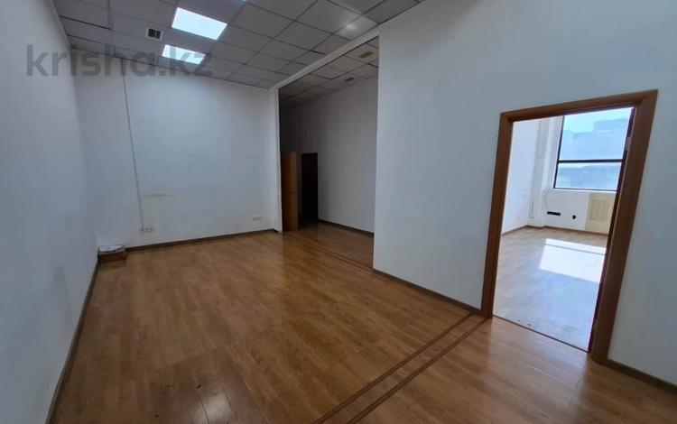 Свободное назначение, офисы, образование, студии · 90 м² за 585 000 ₸ в Алматы, Алмалинский р-н — фото 2