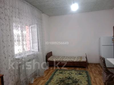 Үйдің бір бөлігі · 1 бөлме · 25 м² · 5 жүзд., Самал-1 ш/а, Жана коныс 18, бағасы: 60 000 ₸ в Шымкенте, Абайский р-н