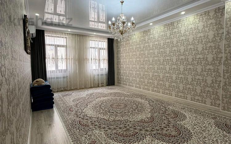 2-комнатная квартира · 90 м² · 4/11 этаж, 16-й мкр 57 за 26.5 млн ₸ в Актау — фото 2