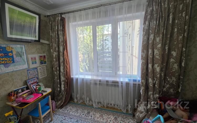 3-комнатная квартира · 70 м² · 4/5 этаж, мкр Таугуль-2 за 49.5 млн ₸ в Алматы, Ауэзовский р-н — фото 2
