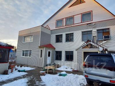 Жеке үй · 4 бөлме · 341.1 м² · 7.7 жүзд., Чапаева 33А, бағасы: 42 млн ₸ в Уральске
