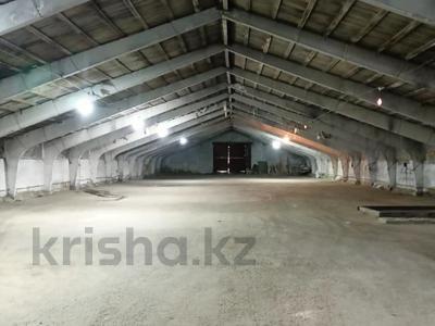 Продажа коммерческой недвижимости в Костанайской обл.: Склады · 3500 м² за 95 млн 〒 Склады · 3500 м² за 95 млн 〒 в Костанае