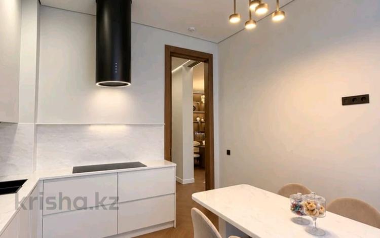 4-комнатная квартира · 118 м², Кошкарбаева 1 — Момышулы за 195 млн ₸ в Астане, Алматы р-н — фото 2