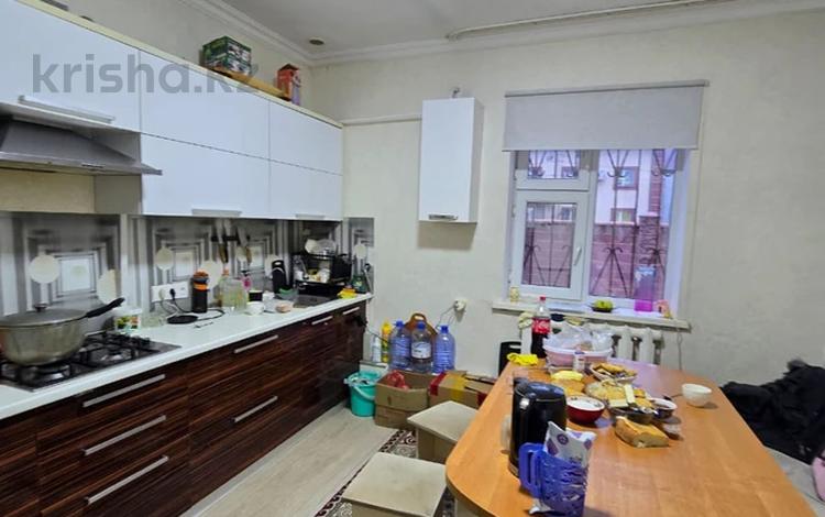 Отдельный дом · 4 комнаты · 110.1 м² · 10 сот., Булбул — Отличная локация для бизнеса и проживания за 57 млн 〒 в Астане, Алматы р-н — фото 2