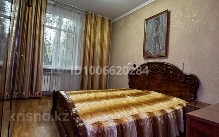 2-бөлмелі пәтер · 47 м² · 2/2 қабат, Жамбыла 168а, бағасы: 290 000 ₸ в Алматы, Алмалинский р-н — фото 2