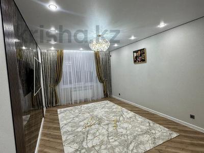 3-комнатная квартира, 94.5 м², 6/9 этаж, мкр. Алтын орда за 37.5 млн 〒 в Актобе