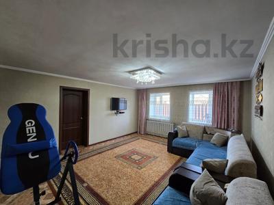 Отдельный дом · 4 комнаты · 116 м² · 6 сот., Переулок Чимкентский за 30 млн 〒 в Семее