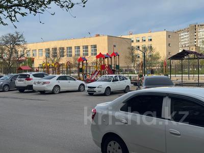 Свободное назначение, магазины и бутики, склады, салоны красоты, медцентры и аптеки, образование, развлечения, конференц-залы, кабинеты и рабочие места, студии · 50.9 м² за 350 000 〒 в Актау, 12-й мкр