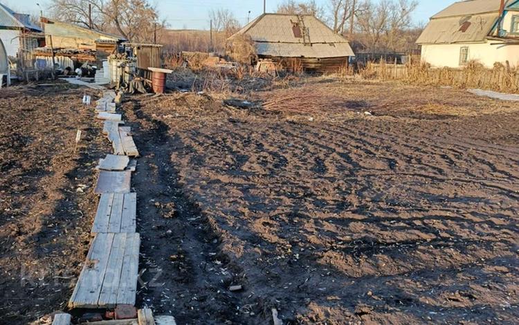 Отдельный дом · 1 комната · 28.8 м² · 11.9 сот., Жибек Жолы 63 за 2 млн ₸ в Глубокое — фото 3