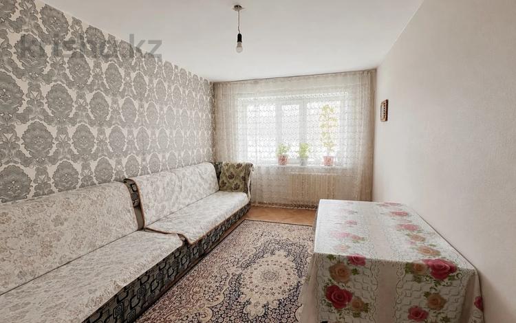 2-бөлмелі пәтер · 43.6 м² · 1/5 қабат, Майкудук, 15й микрорайон, бағасы: 8.5 млн ₸ в Караганде, Алихана Бокейханова р-н — фото 2