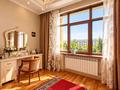 4-бөлмелі пәтер · 299.1 м² · 3/5 қабат, Омаровой 25 — Предгорье Заилийского Алатау, бағасы: 190 млн ₸ в Алматы, Медеуский р-н — фото 9