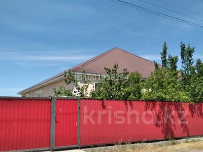Отдельный дом · 3 комнаты · 134 м² · 8 сот., мкр Бирлик-2, 10 за 25 млн 〒 в Атырау