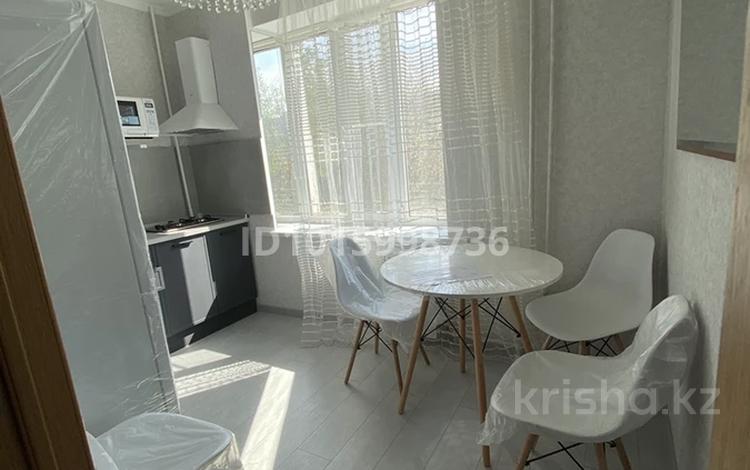 1-бөлмелі пәтер · 33 м² · 4/5 қабат, Курмангазы 164 — Джандарбекова, бағасы: 370 000 ₸ в Алматы, Бостандыкский р-н — фото 2