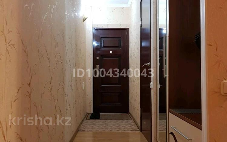 3-бөлмелі пәтер · 50 м² · 2/5 қабат, Металлургов 28, бағасы: 13.3 млн ₸ в Темиртау — фото 2
