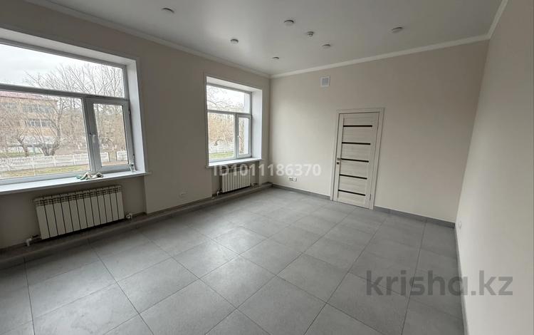 Офисы · 20 м² за 100 000 ₸ в Караганде, Казыбек би р-н — фото 2