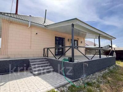 Жеке үй · 5 бөлме · 200 м² · 10 жүзд., Жазиралы 25, бағасы: 73 млн ₸ в Талдыкоргане