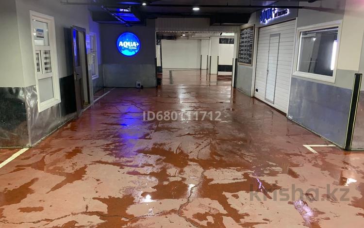 Азс, автосервисы и автомойки · 450 м² за 250 млн 〒 в Астане, Есильский р-н — фото 12