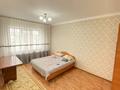 1-комнатная квартира, 40 м² посуточно, мкр Тастак-3, Ислама Карима 56 за 12 000 〒 в Алматы, Алмалинский р-н