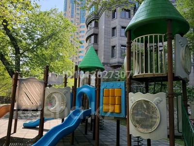 2-комнатная квартира · 78 м² · 6/23 этаж, Кабанбай батыра 87 за ~ 83 млн 〒 в Алматы, Алмалинский р-н