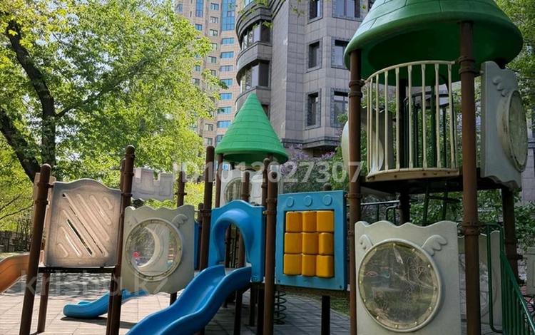 2-бөлмелі пәтер · 78 м² · 6/23 қабат, Кабанбай батыра 87, бағасы: ~ 83 млн ₸ в Алматы, Алмалинский р-н — фото 2