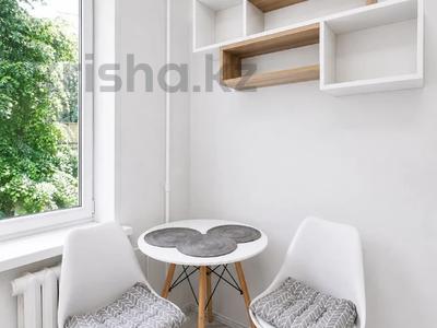 2-бөлмелі пәтер · 42 м² · 2/4 қабат, Көктем-2 ш/а. 3, бағасы: ~ 36.5 млн ₸ в Алматы, Бостандыкский р-н
