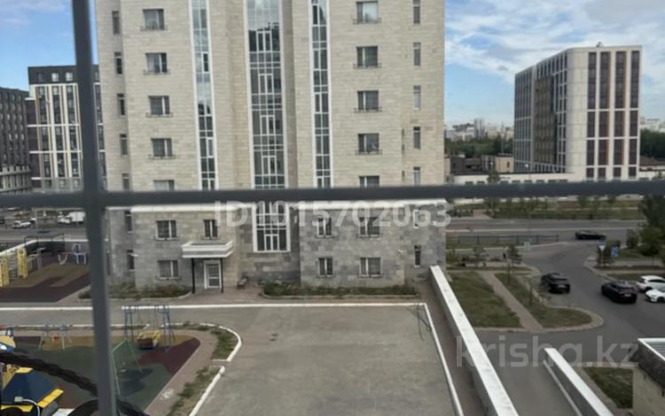 2-бөлмелі пәтер · 78.8 м² · 5/8 қабат, Алихан Бокейхан 29, бағасы: 400 000 ₸ в Астане, Есильский р-н — фото 2