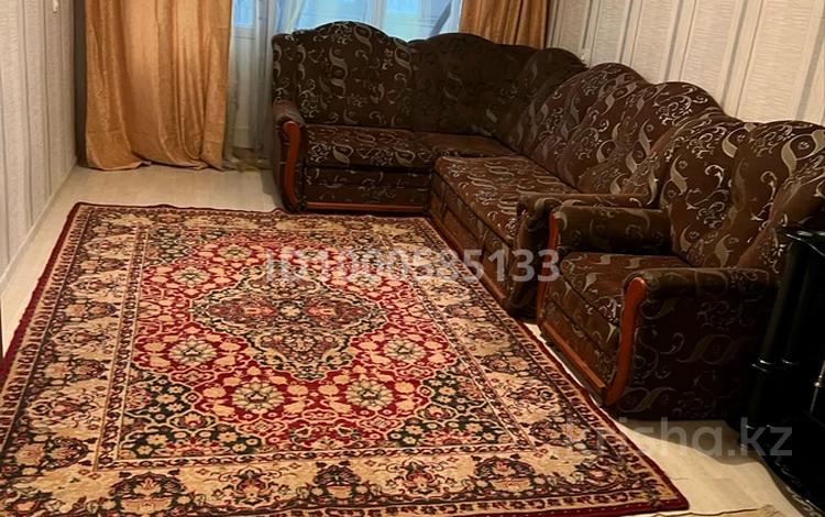 2-комнатная квартира · 46 м² · 3/5 этаж, Старый город, 8 Марта 18а — ЖД вокзала за 120 000 ₸ в Актобе — фото 2