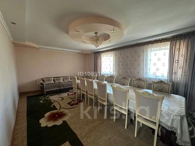 Отдельный дом · 4 комнаты · 150 м² · 8.8 сот., Байдибек баба 236 за 38 млн 〒 в Таразе