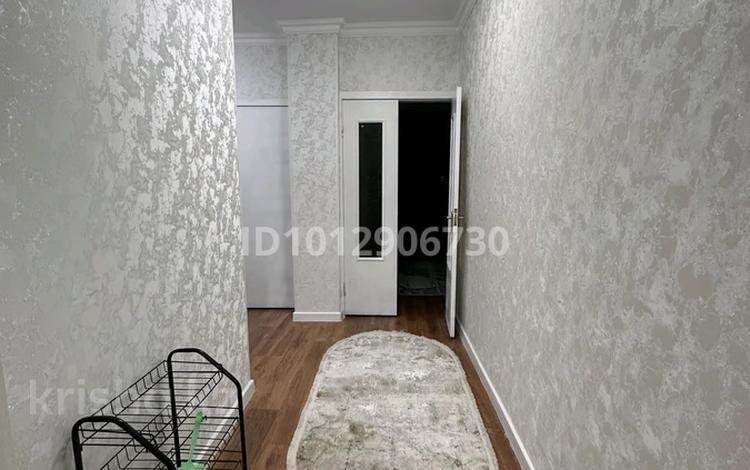 2-бөлмелі пәтер · 71 м² · 9/9 қабат, мкр Аулие-Ата, 4 переулок Капал 2А, бағасы: 17.5 млн ₸ в Таразе — фото 2