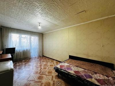 1-комнатная квартира · 31 м² · 2/5 этаж, проспект абая за 4.8 млн 〒 в Шахтинске